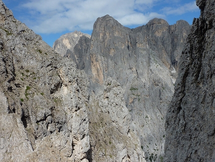 Sulla Cima dei Lastei ricordando Lorenzo Massarotto, di Ivo Ferrari