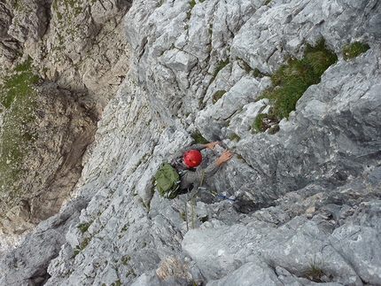 Cima dei Lastei - via Vittorio Chenet - Sulla via aperta da Lorenzo Massarotto e Vittorio Chenet sul Pilastro dei Finanzieri, Cima dei Lastei, Pale San Martino.