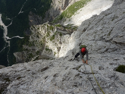 Cima dei Lastei - via Vittorio Chenet - Sulla via aperta da Lorenzo Massarotto e Vittorio Chenet sul Pilastro dei Finanzieri, Cima dei Lastei, Pale San Martino.