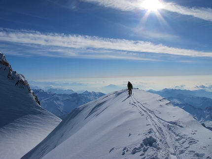 I Turisti del Vuoto - Viaggio per le Grandi Pareti del Monte Rosa - In cima a miss Pattot