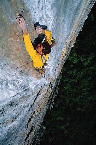 Simon Carter - Christian Brenna, Land Art (7c), Trasatlantico, Arco, Italy