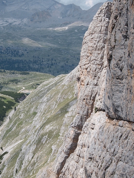 Spina de Mul, Col Becchei, Dolomites - Simon Kehrer and Helmut Gargitter climbing Spina de Mulo, Col Becchei.