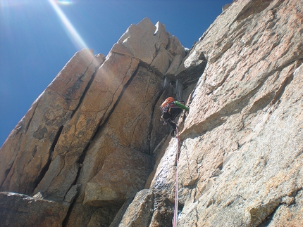 Pilone Centrale del Freney - Monte Bianco - Il diedro impegnativo a metà itinerario.