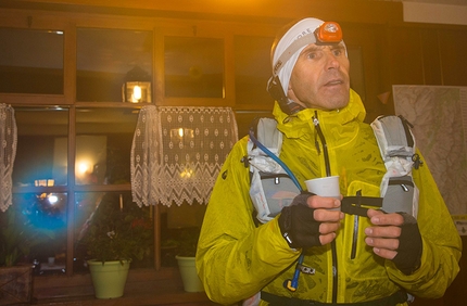 Tor des Geants 2013 - Hot tea at Planaval after the difficult descent from Col Crosatie
