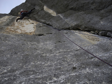 Zeitgeist, Rofangebirge, Austria - Zeitgeist (300m, 7c+, 7b obbl, Markus Haid, Florian Klingler 09/2012) Roßkopf, Rofan Gebirge, Austria.