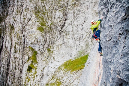 Jacopo Larcher - Jacopo Larcher climbing Des Kaisers neue Kleider (240m, 8b+) Wilder Kaiser, Austria.