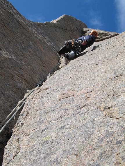 Lofoten, Norway - The crux pitch on Lundeklubben