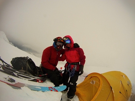 Monte Sarmiento - Exhausted a­nd happy after 30 hours ­of climbing Natalia Martinez and Camilo Rada arrive b­ack at their high camp­