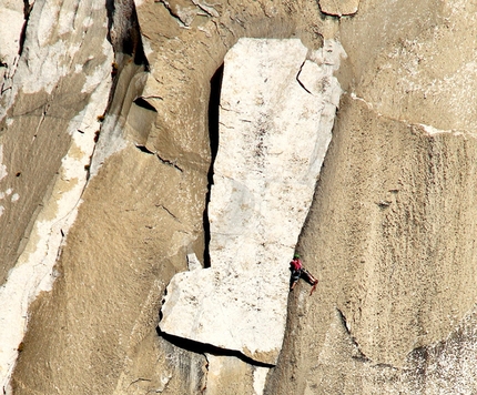 The Nose, Yosemite - American climber Libby Sauter on the Boot Flake while setting the new women's Speed record up The Nose, Yosemite on 29/09/2013 together with Mayan Smith-Gobat in 5:39.