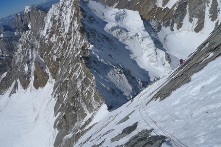 Daniela Teixeira & Paulo Roxo, Kapura South, Nangma Valley - Daniela Teixeira on summit day, Alam's col down below.