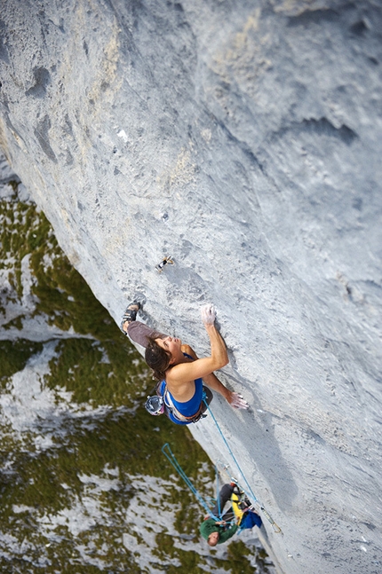 Sogni e magia, Lugano - Nina Caprez climbing Silbergeier, Rätikon, Switzerland