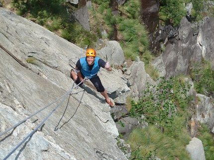 A fil di pagina, nuova via di arrampicata a Forzo per Giorda e Turk