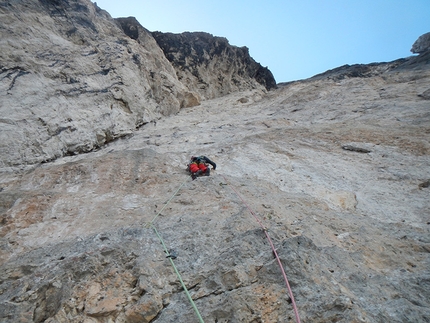 Monte Agner, Pale di San Martino - Li-Cuore variation, Monte Agner, NE Face (VII+, A3, VII- obligatory, Tito Arosio, Luca Vallata 2013)