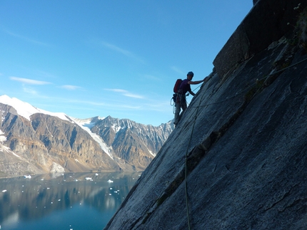 Greenland, new big walls climbed by small British expedition