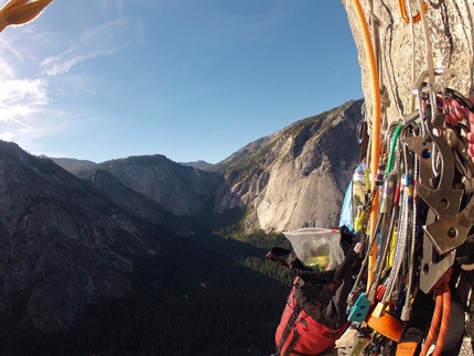 El Capitan, Yosemite - Jorg Verhoeven durante la sua solitaria della via Freerider su El Capitan, Yosemite, USA.