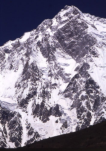 Nanga Parbat: Nones and Kehrer blocked by bad weather at 7000m