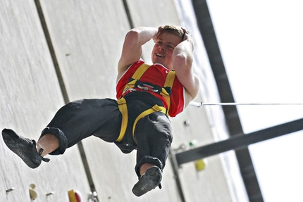 Coppa del mondo arrampicata Speed: a Lukasz Swirk e Edyta Ropek la tappa di Daone