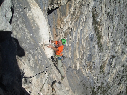 Sulla via Gogna - Cerruti alla Corna di Medale. Di Ivo Ferrari