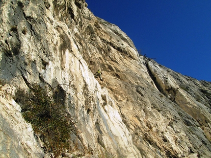 Gogna - Cerruti - Corna di Medale - Sulla via Gogna - Cerruti alla Corna di Medale (Grigne).