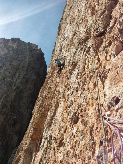 Bask, new rock climb up Mur Pisciadù in the Dolomites