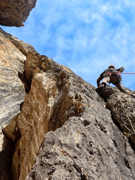 Bask, Sella, Dolomites - Bask, Mur del Pisciadù (225m, 7a+, Simon Kehrer and Roman Valentini).