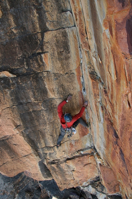 Ritacuba Blanco, Colombia - Tierra de Condores, (7a+, 800m, Helmut Gargitter, Simon Kehrer, Gonzalez Rubio, Ivan Calderon, 02/2010), Ritacuba Blanco (5350m), Cordillera del Cocuy, Colombia.