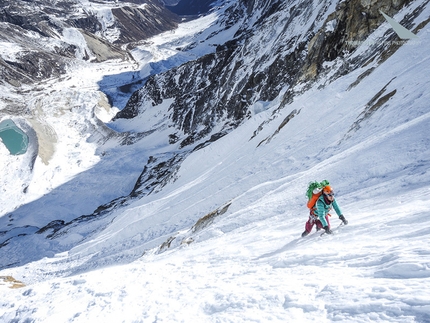 Likhu Chuli I, first ascent by Ines Papert in Nepal