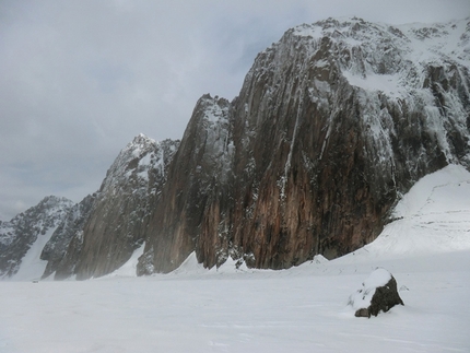 Great Walls of China, Kyrgyzstan - The granite East face of the Great Walls of China