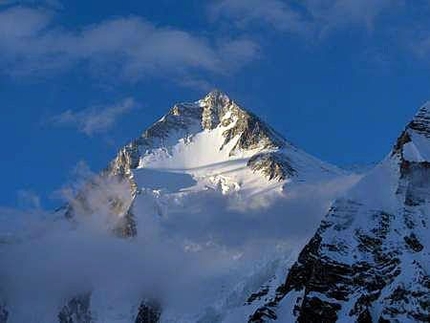 Nuova via per Babanov e Afanasiev sul Gasherbrum I