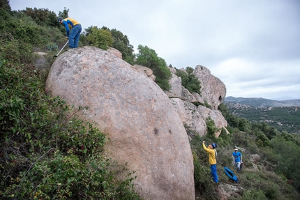 Sardinia Bloc 2013 - Discovering the bouldering potential at Galura during Sardinia Bloc 2013