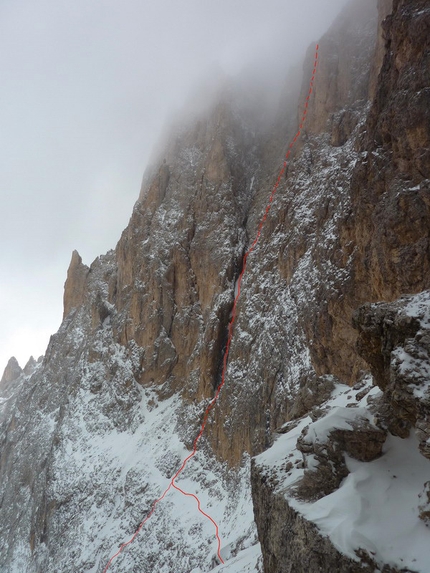 Sella, Dolomiti - Goulotte Raggio di sole + Cascata dello Spallone: Il tracciato di Goulotte Raggio di sole + Cascata dello Spallone.