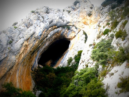 Abella de la Conca, Spagna - Gli archi a Abella de la Conca, Catalogna, Spagna