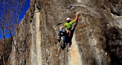 James Pearson - James Pearson making a ground-up repeat of Is not always Pasqua, the E9 trad freed in 2002 by Mauro Calibani at Collina di Interprete, Monti Sibillini, Italy