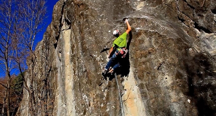 James Pearson - James Pearson making a ground-up repeat of Is not always Pasqua, the E9 trad freed in 2002 by Mauro Calibani at Collina di Interprete, Monti Sibillini, Italy