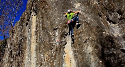 James Pearson - James Pearson making a ground-up repeat of Is not always Pasqua, the E9 trad freed in 2002 by Mauro Calibani at Collina di Interprete, Monti Sibillini, Italy