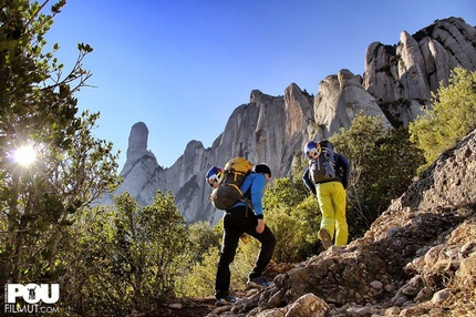 Montserrat, Iker Pou, Eneko Pou - Eneko Pou and his brother Iker approaching La Tarragó a Montserrat