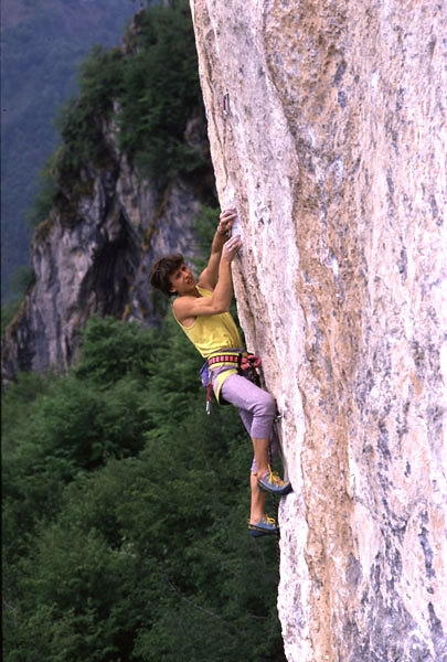 Alberto Gnerro - Alberto Gnerro a-vista su Apache 8a a Cornalba nel 1990.