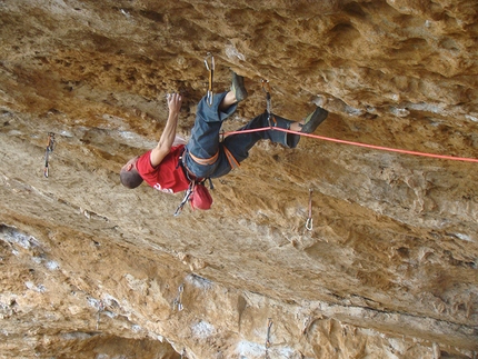 Fabrizio Peri - Fabrizio Peri repeating Grandi Gesti 9a, Grotta dell’Aeronauta, Sperlonga, Italy