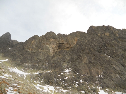 Pysny stit, Tatra Mountains - Pavol Rajcan during the first free winter ascent of Královský previs, the King's Roof, on the West Face of Pysny stit, Tatra Mountains.