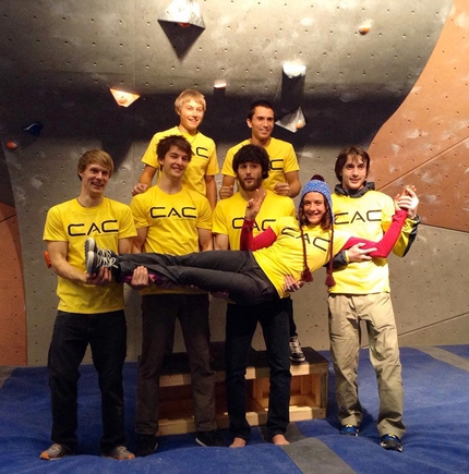 Climbers against Cancer - Jan Hojer, Nalle Hukkataival, Sean McColl, Alexander Megos, Dmitry Sharafutdinov, James Webb e Melissa Le Nevé al La Sportiva Legends Only 2013