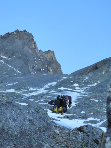 Fancy of Peckers, Col du Peigne, Monte Bianco - Marcello Sanguineti sui tiri intermedi