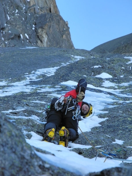 Fancy of Peckers, Col du Peigne, Monte Bianco - Marcello Sanguineti sui tiri intermedi