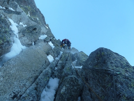 Fancy of Peckers, Monte Blanc - Marcello Sanguineti climbing Fancy of Peckers, Col du Peigne, Mont Blanc on 08/12/2013