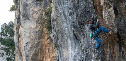 Silvio Reffo - Silvio Reffo attempting Escalatamaster 9a at Perles, Spain