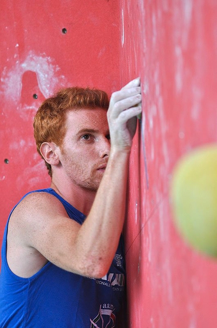 Gabriele Moroni al top con l' 8C bloc a Cresciano