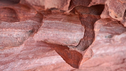 Akopan Tepui, Venezuela - Escalador Selvatico: magic sandstone