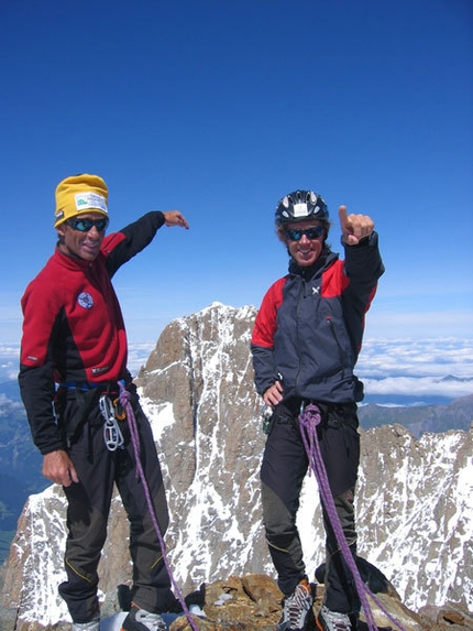Gli 82 Quattromila delle Alpi in 60 giorni, Franco Nicolini, Diego Giovannini - In vetta al Lauterarhorn