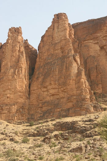 Spedizione Ragni Lecco in Mali - Grimari - Débéré (via Erosione solare)