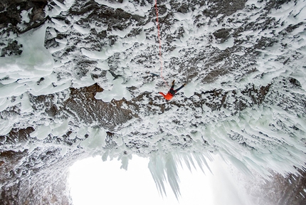 Helmcken Falls, Canada - Tim Emmett climbing Clash of Titans