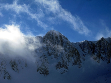 Transpirenaica - Paolo Rabbia and his great Pyrenees winter ski traverse